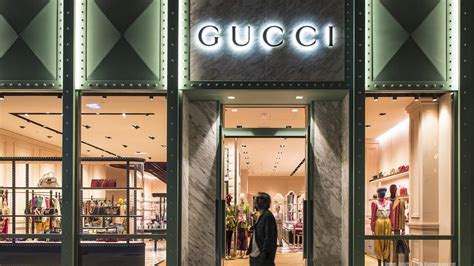 gucci kenwood cincinnati.